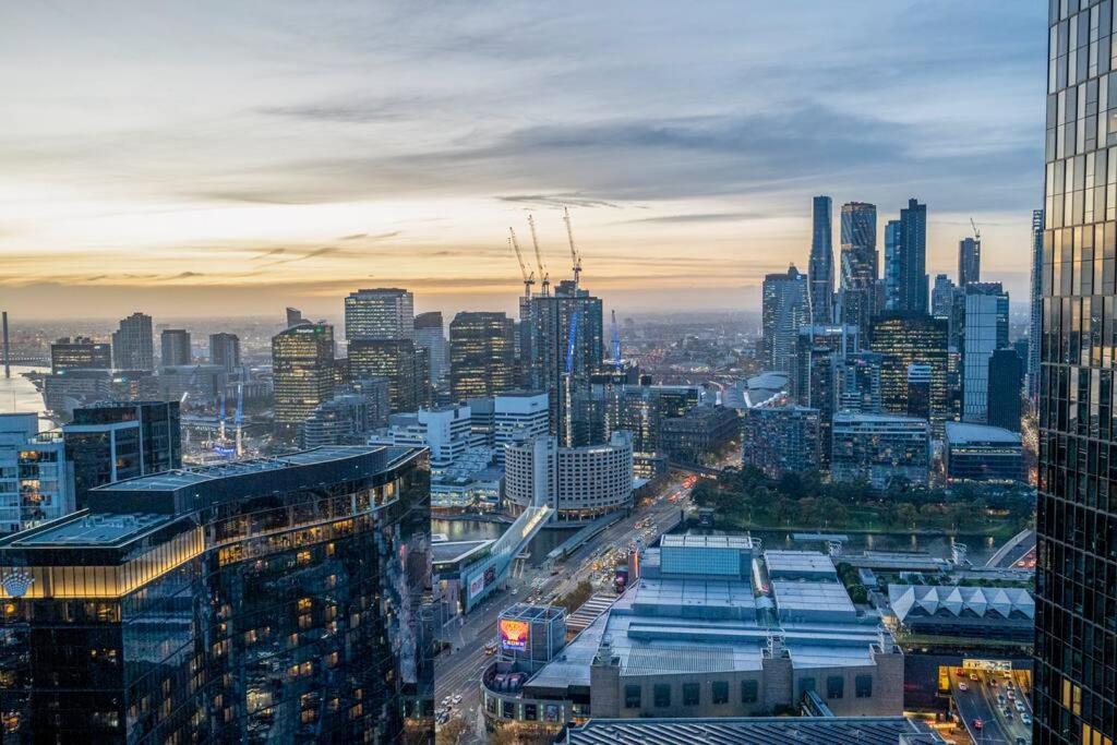 Luxe Haven - 42Nd Floor Panoramic City Views Melbourne Eksteriør billede